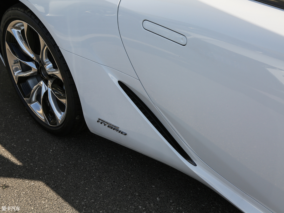 2018׿_˹LC 500h \Ӱ