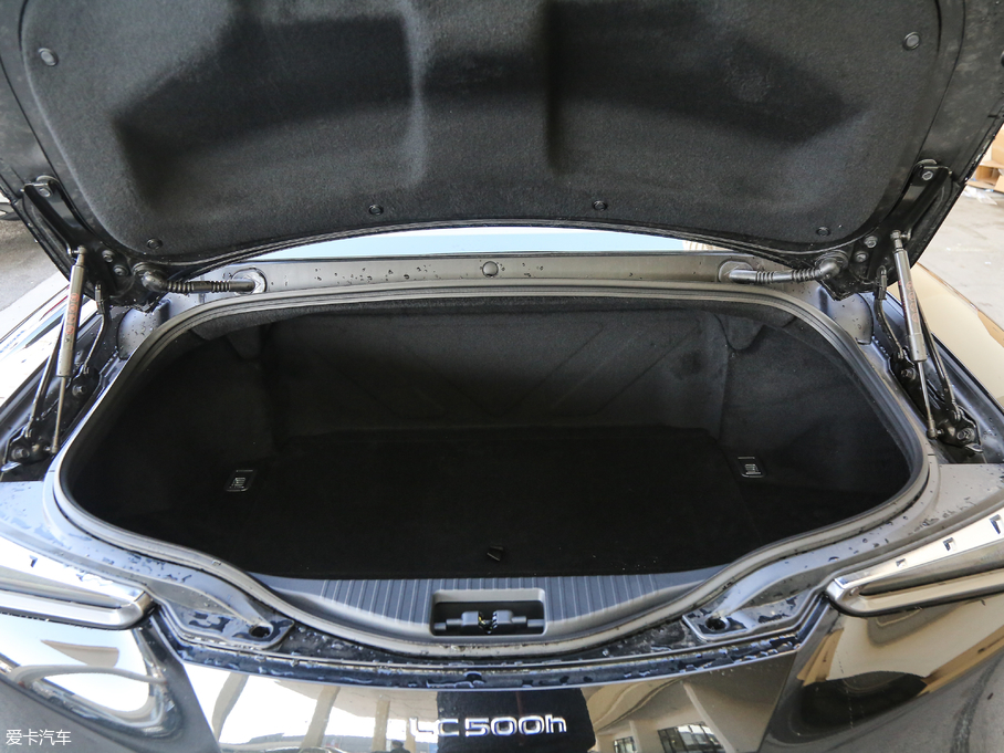 2018׿_˹LC 500h \(yn)Ӱ