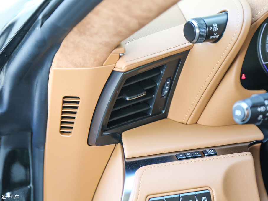 2018׿_˹LC 500h \Ӱ