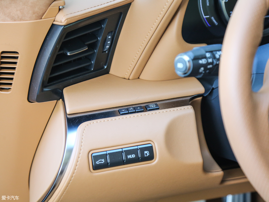 2018׿_˹LC 500h \Ӱ