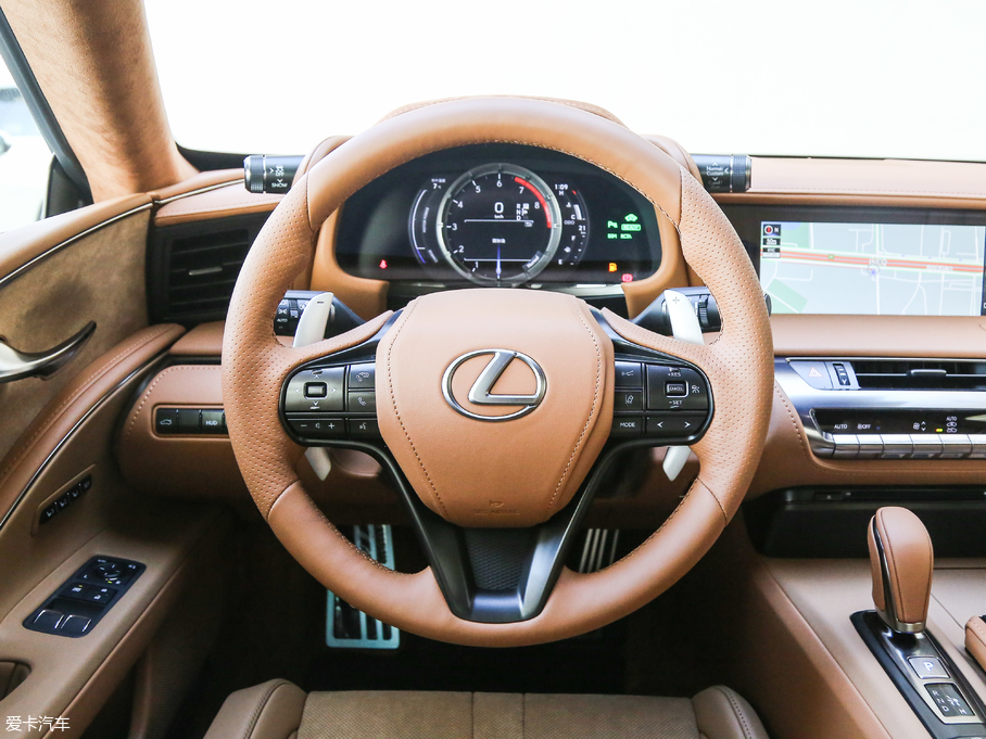 2018׿_˹LC 500h \Ӱ