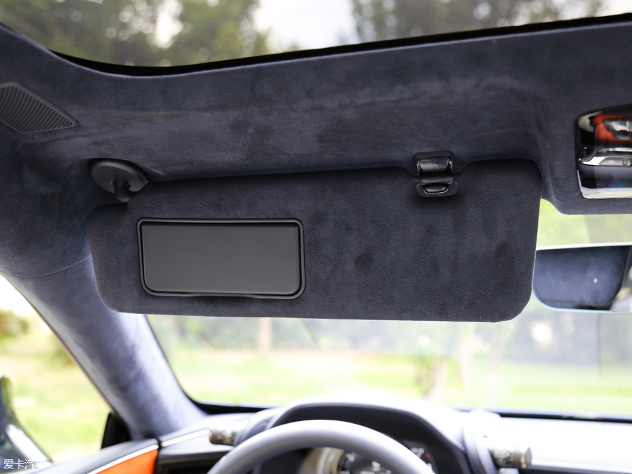 2018׿_˹LC 500h ؄e