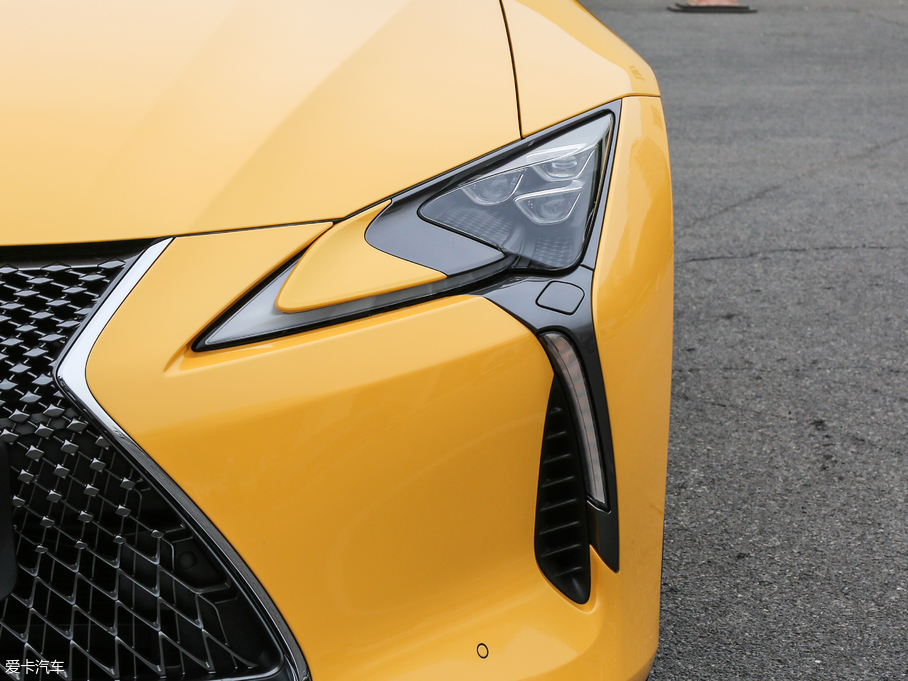 2018׿_˹LC 500h ؄e