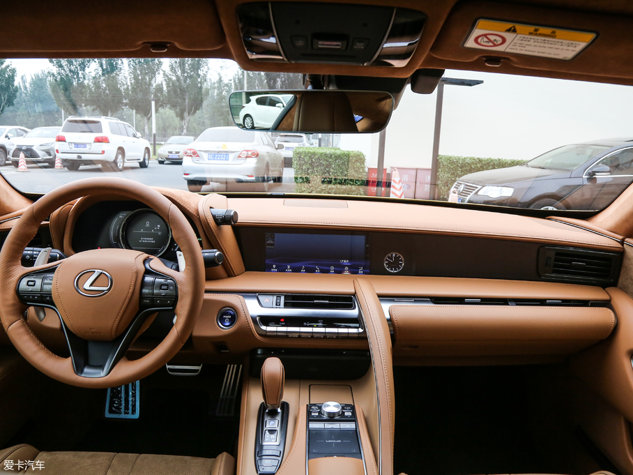 2018׿_˹LC 500h ؄e