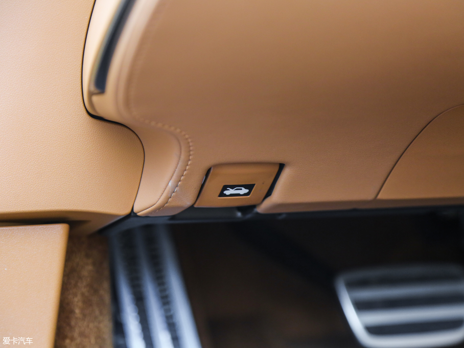 2018׿_˹LC 500h ؄e