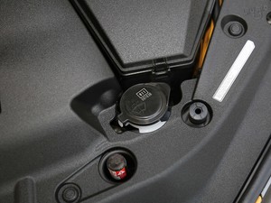 2018款500h 运动版 其它