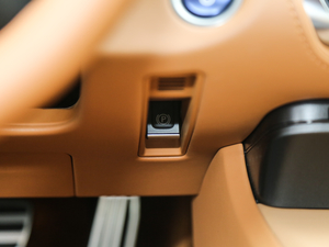 2018500h ؄e п؅^(q)