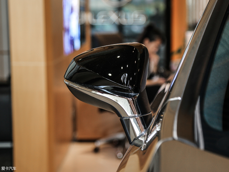 2017׿_˹RX 300 Mark Levinson F SPORT V