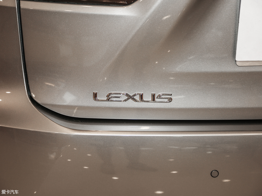 2017׿_˹RX 300 Mark Levinson F SPORT V