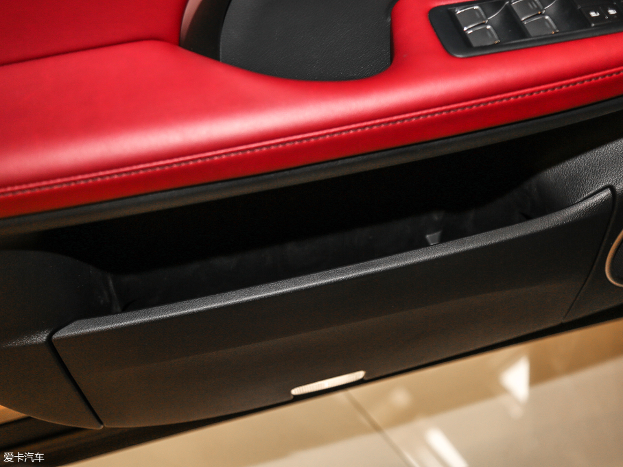 2017׿_˹RX 300 Mark Levinson F SPORT V