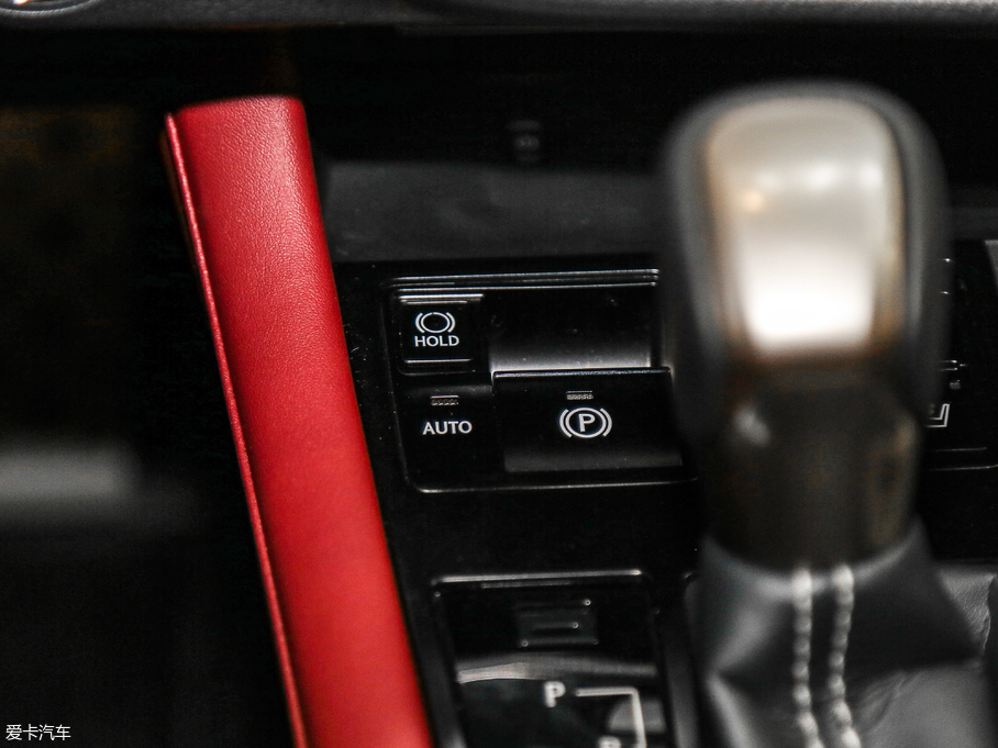 2017׿_˹RX 300 Mark Levinson F SPORT V