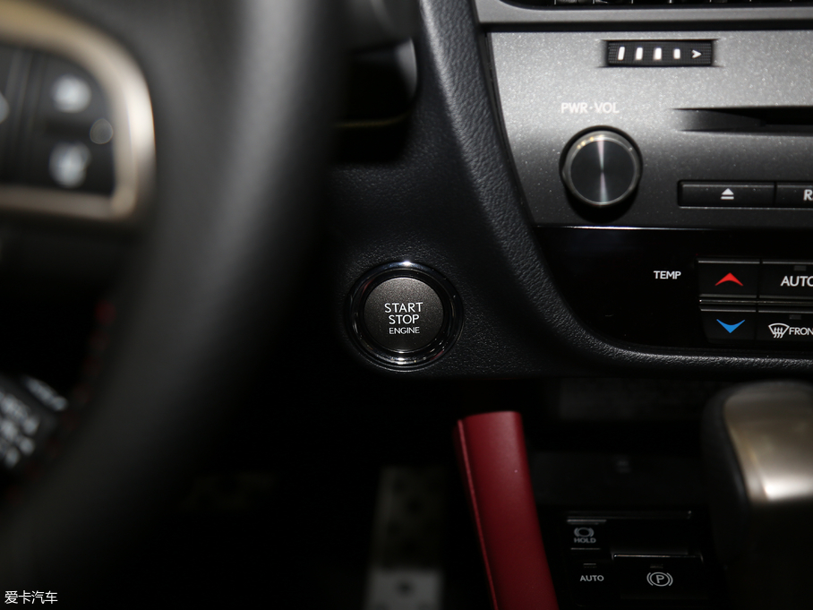 2017׿_˹RX 300 Mark Levinson F SPORT V