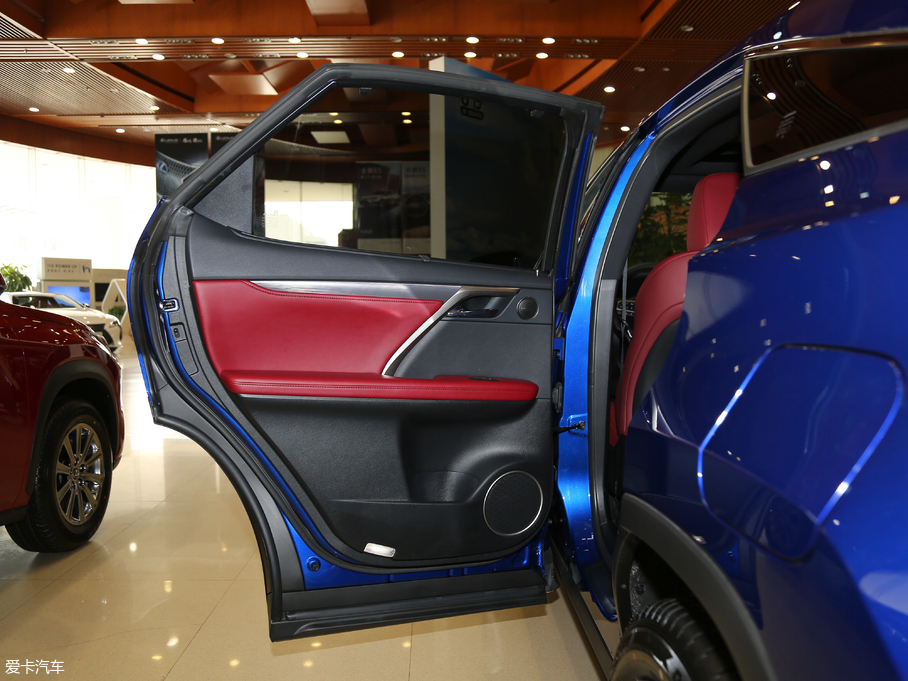 2017׿_˹RX 300 Mark Levinson (q)F SPORT (gu)V