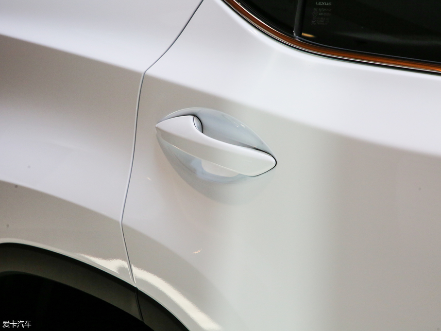 2017׿_˹RX 300 Mark Levinson F SPORT V