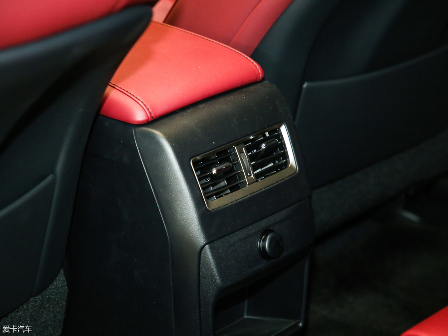 2017׿_˹RX 300 Mark Levinson F SPORT V