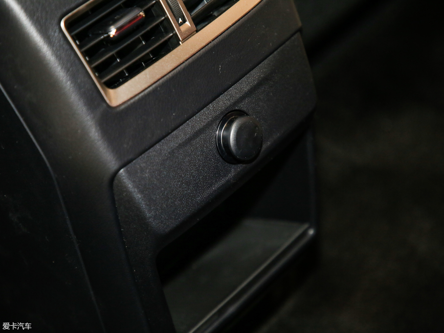 2017׿_˹RX 300 Mark Levinson F SPORT V