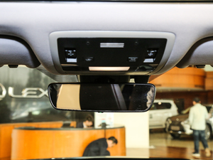 2017450h Mark Levinson (q)A ܇(ch)(ni)ҕR