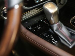 2017450h Mark Levinson (q)A п؅^(q)