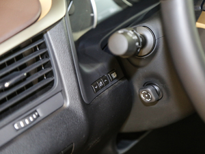 2017450h Mark Levinson (q)A п؅^(q)