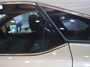 2017450h Mark Levinson A ^