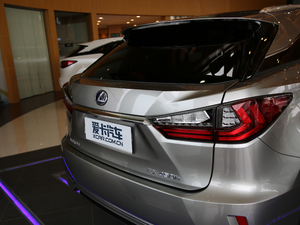 2017450h Mark Levinson (q)A (x)(ji)^