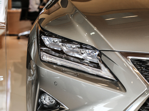 2017300 Mark Levinson F SPORT V ^