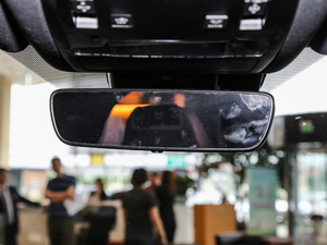 2017300 Mark Levinson (q)F SPORT (gu)V ܇(ch)(ni)ҕR