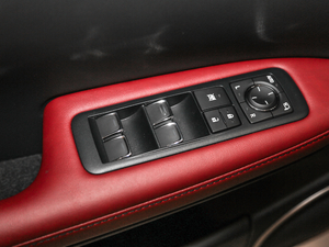 2017300 Mark Levinson F SPORT V {܇ƅ^	