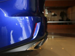 2017300 Mark Levinson F SPORT V ^