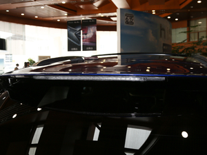 2017300 Mark Levinson F SPORT V ^