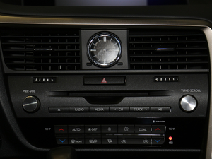 2017300 Mark Levinson F SPORT V {