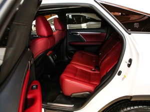 2017300 Mark Levinson (q)F SPORT V ſg