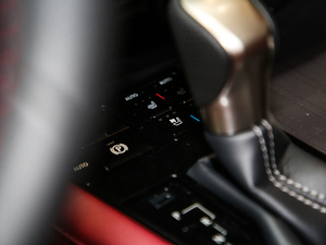 2017300 Mark Levinson F SPORT V п؅^