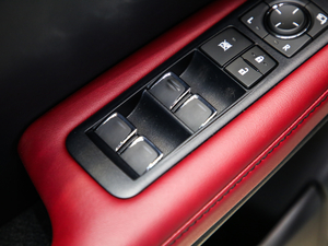 2017300 Mark Levinson F SPORT V п؅^