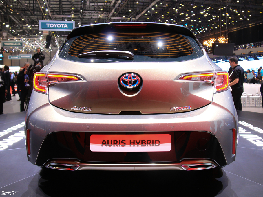 2018Auris 