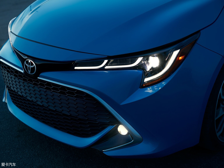 2018_() Hatchback