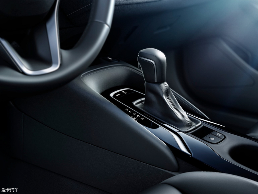 2018_() Hatchback