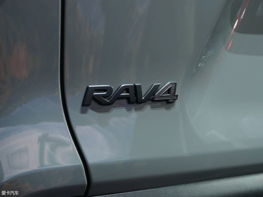 2019SRAV4() 
