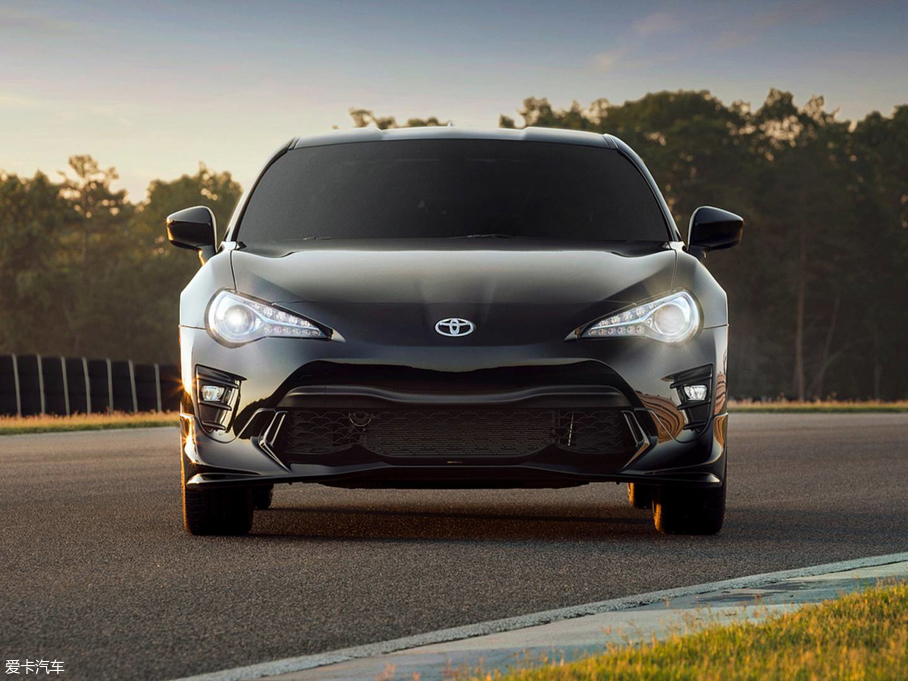 2018S86 TRD Special Edition