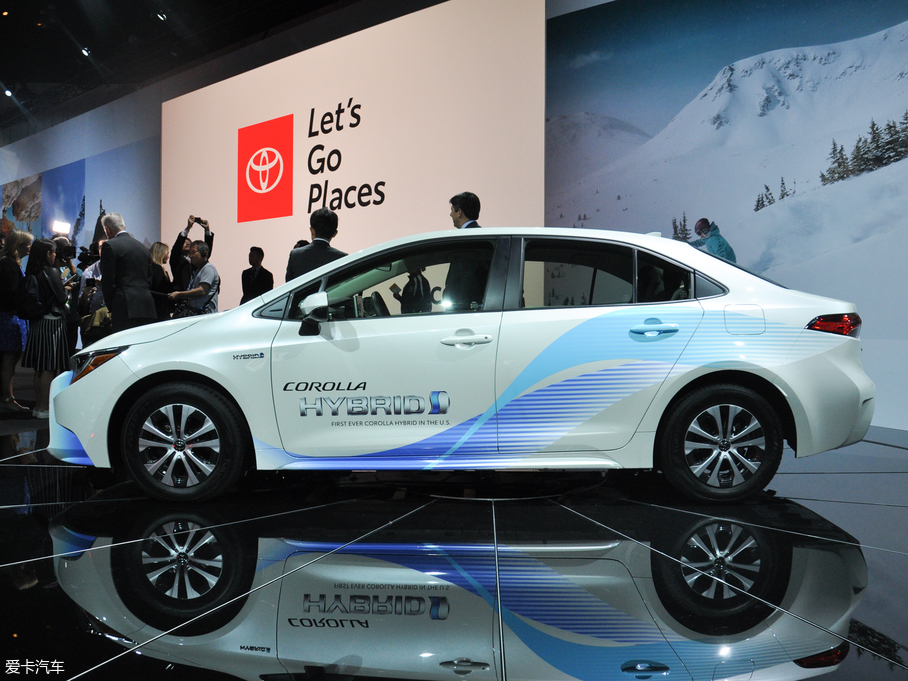 2019_() Sedan Hybrid