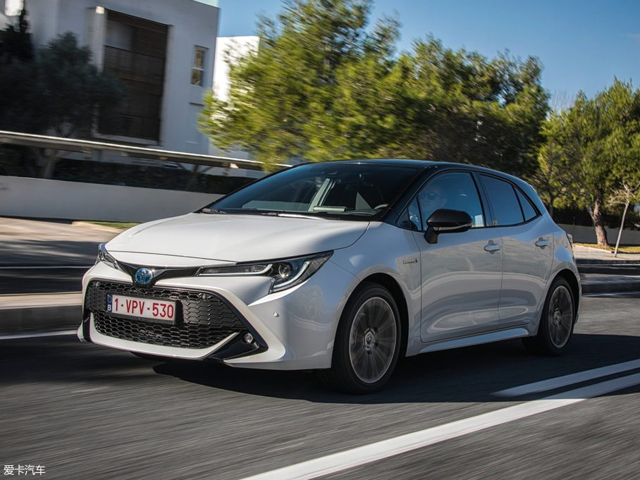 2019_() Hatchback