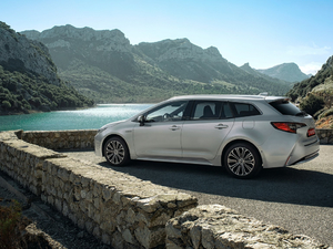 2019Touring Sports Hybrid w^