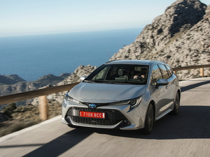 2019Touring Sports Hybrid w^