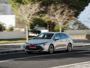 2019Touring Sports Hybrid w^