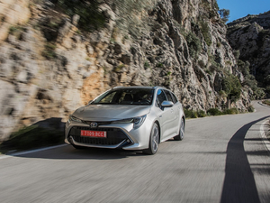 2019Touring Sports Hybrid w^