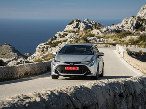 2019Touring Sports Hybrid w^