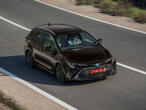 2019Touring Sports Hybrid w^