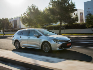 2019Touring Sports Hybrid w^