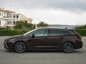 2019Touring Sports Hybrid w^