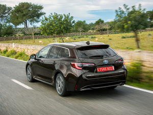 2019Touring Sports Hybrid w^